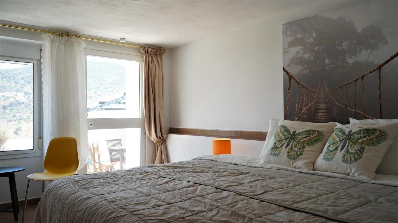 Готель One Life Malaga Retreat Periana Екстер'єр фото